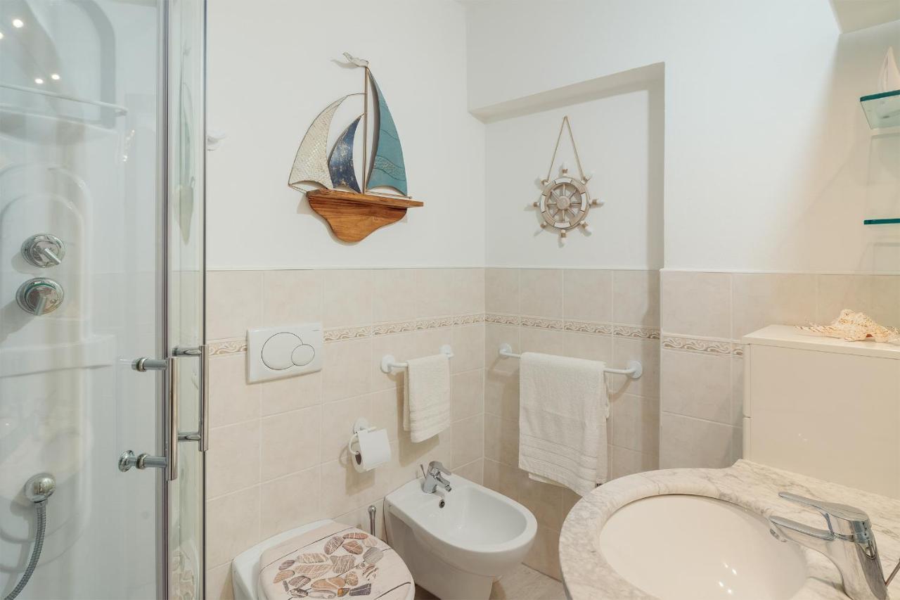 Sanremo Amazing Apartment With Private Parking Экстерьер фото